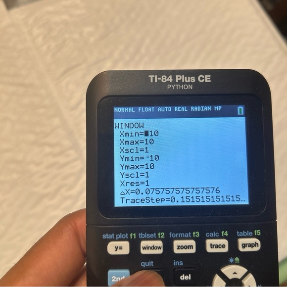 Texas Instruments TI-84 Plus CE Python Graphing Calculator w Cable Black Tested - Picture 4 of 11